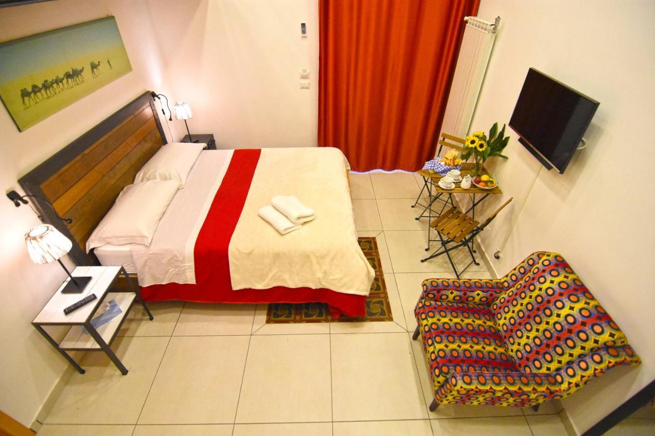Ninarella Napoli Bed & Breakfast エクステリア 写真