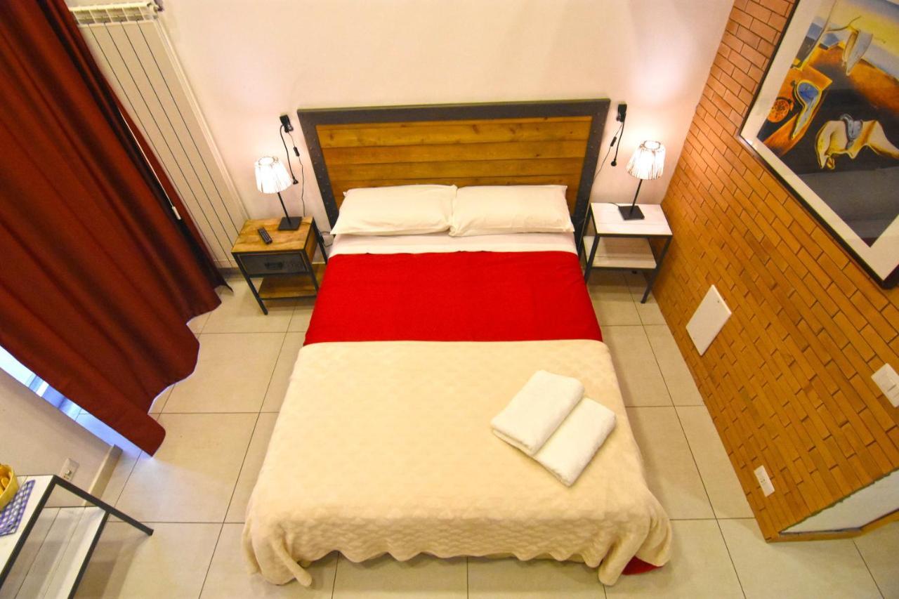 Ninarella Napoli Bed & Breakfast エクステリア 写真